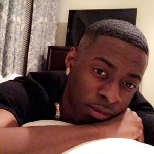 Meet your Posher, Efrem